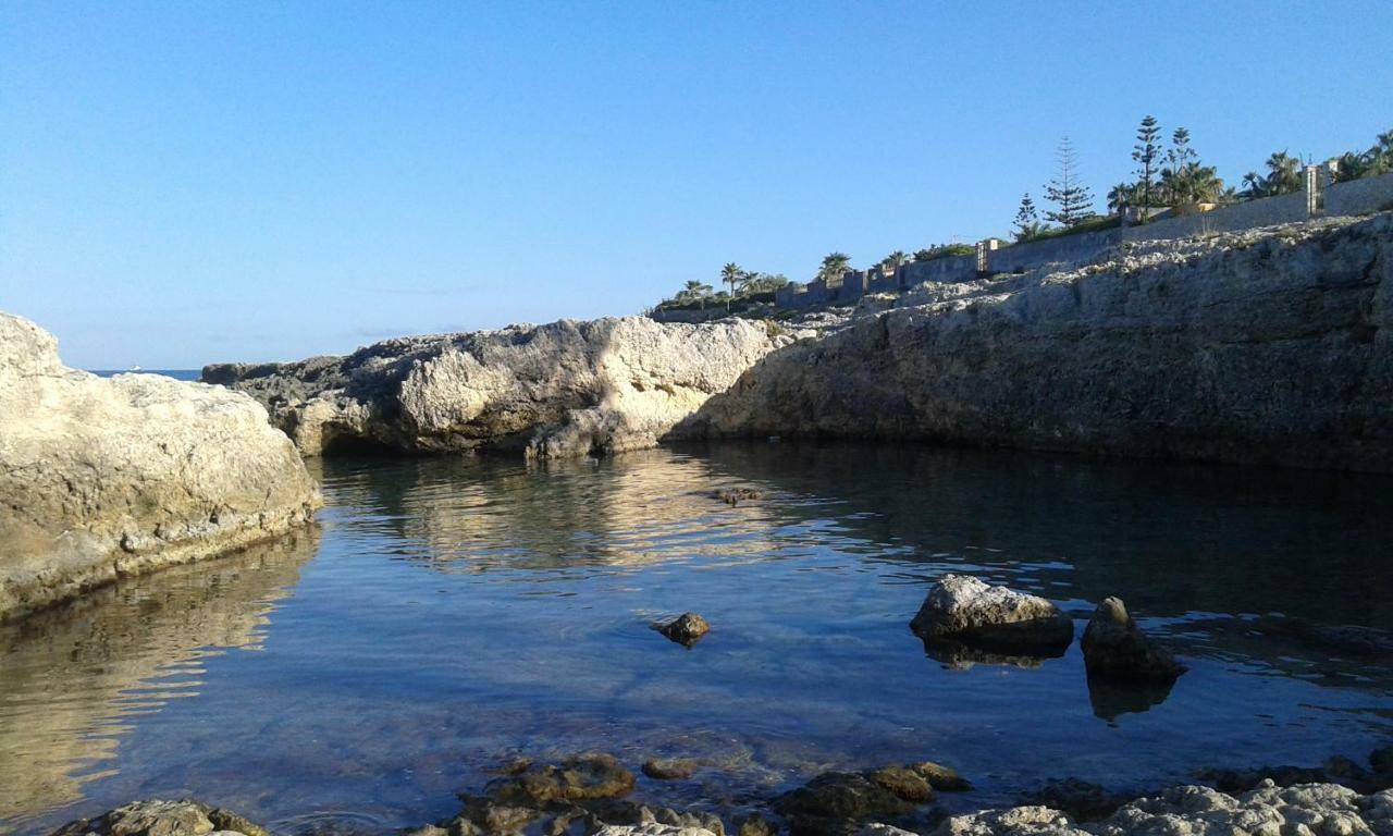 Sbarcatore Dei Turchi Hotel Бруколи Екстериор снимка